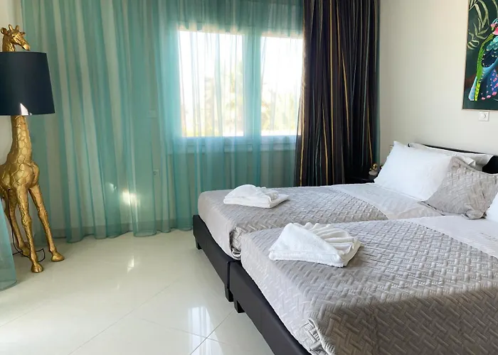 Villa Epavlis Akrotiri *